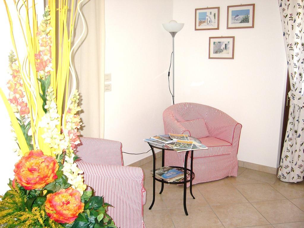 Nonna Alda Bed & Breakfast เวียเรจโจ ภายนอก รูปภาพ
